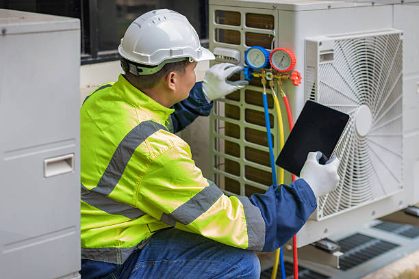 Professional Hvac technician working in Wrightstown, NJ